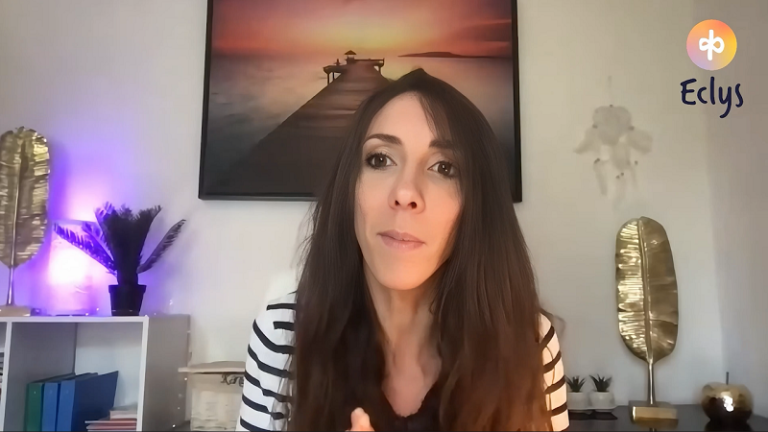 Eclys le Podcast par Carole LORNE – Ta vie n’a pas vraiment de sens ? Voici comment trouver un grand bonheur de vivre
